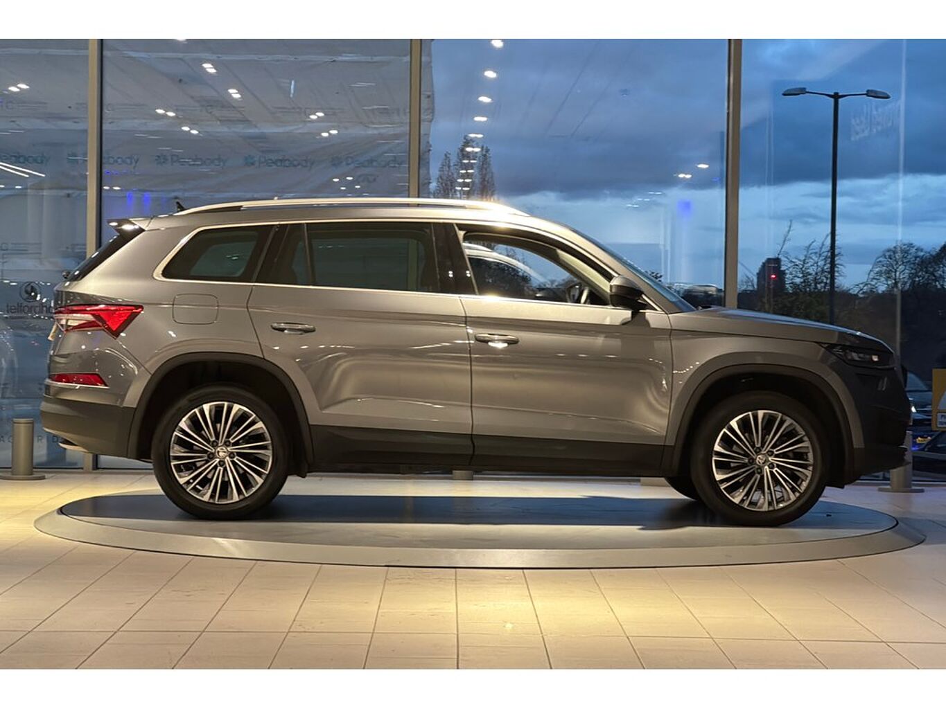 SKODA Kodiaq SE L Executive 1.5 TSI 150 PS DSG