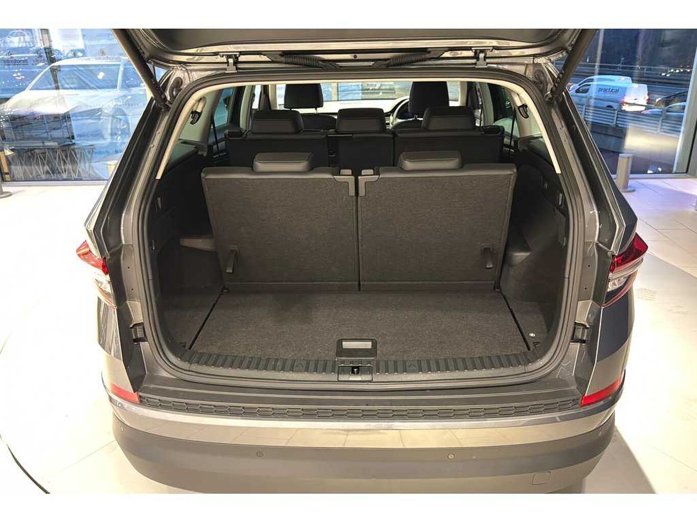 SKODA Kodiaq SE L Executive 1.5 TSI 150 PS DSG