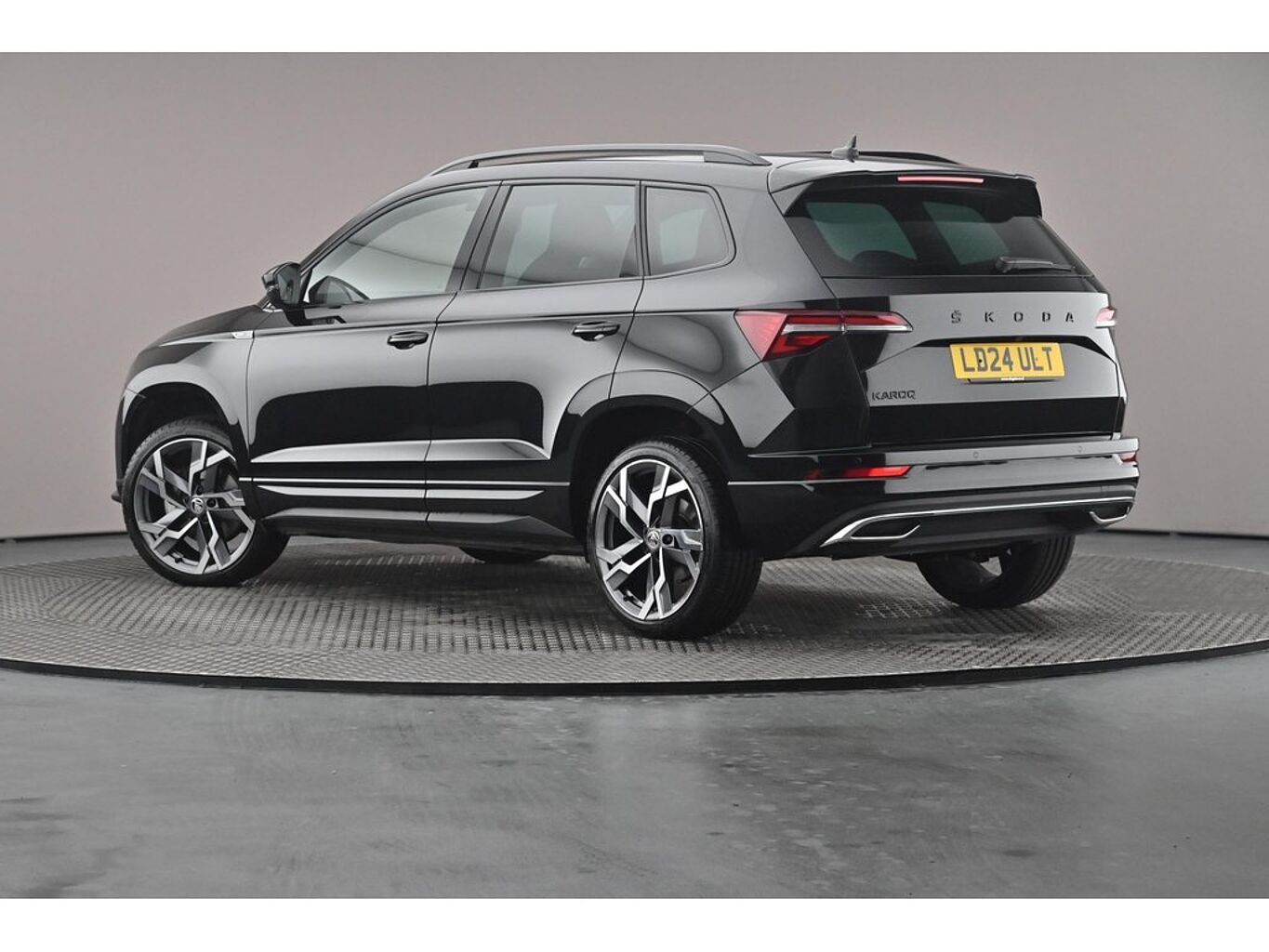 SKODA Karoq SportLine 1.5 TSI 150 PS DSG