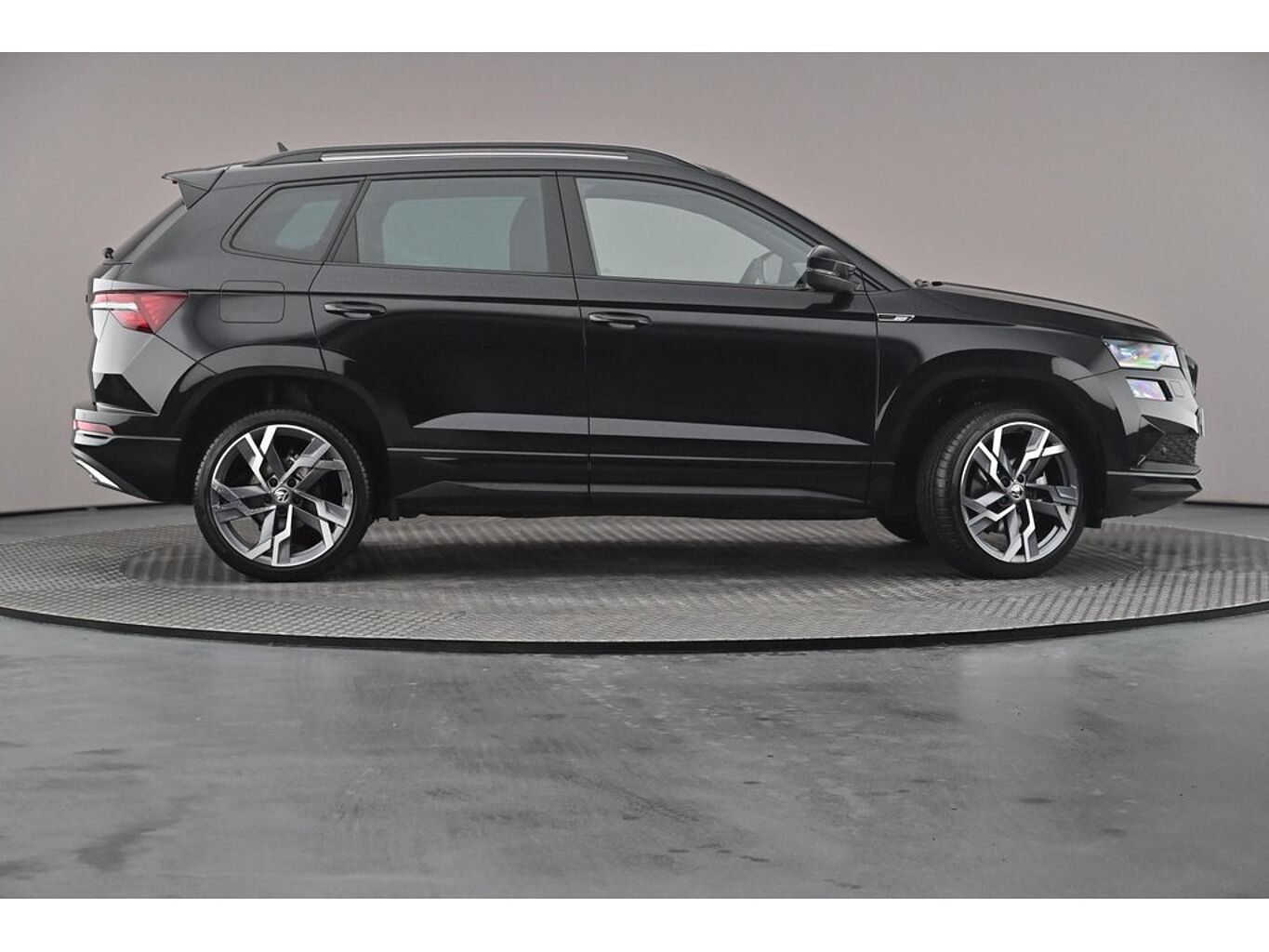 SKODA Karoq SportLine 1.5 TSI 150 PS DSG