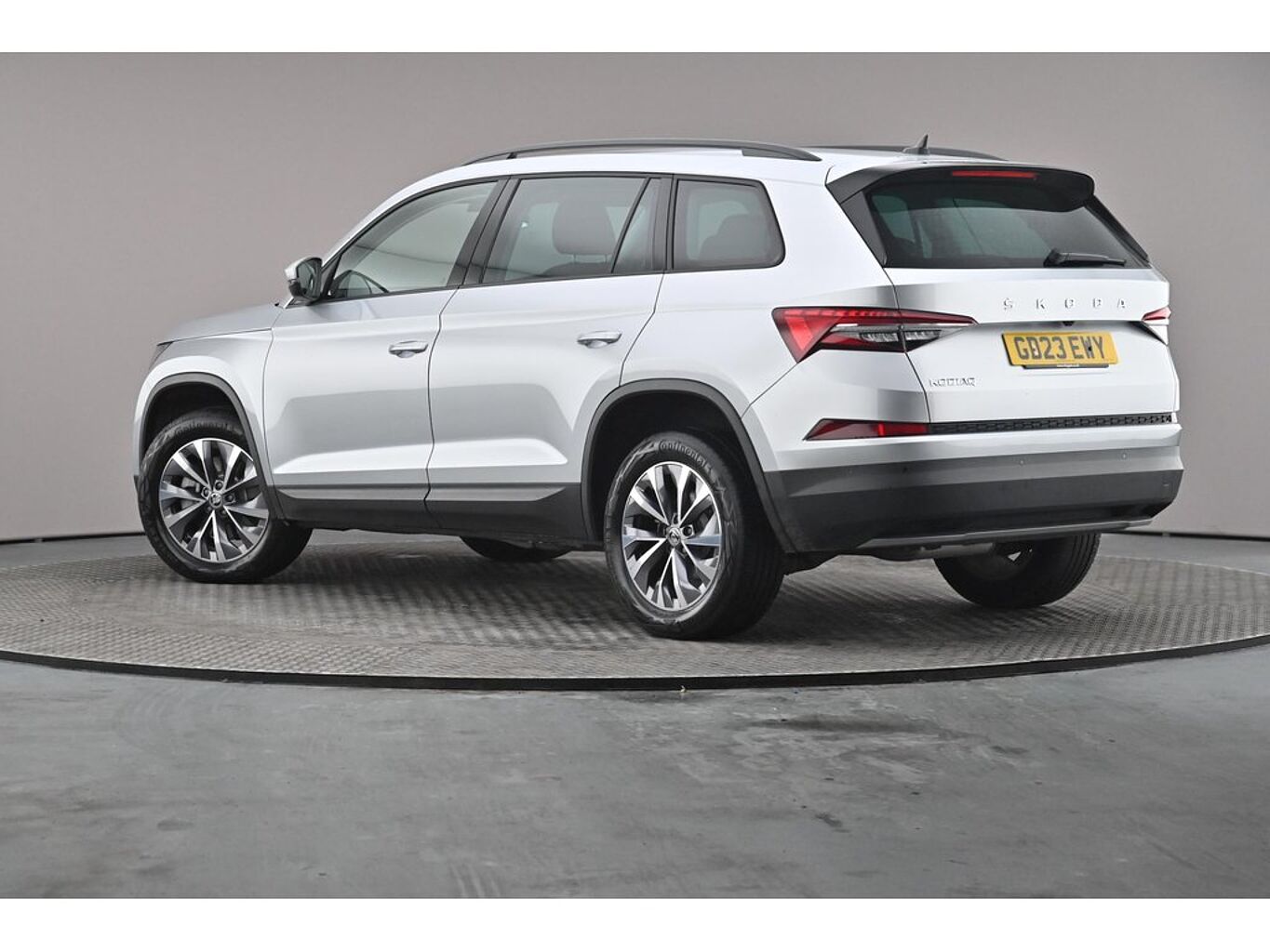 SKODA Kodiaq 2.0TDI (150ps) SE Drive (5 seats) SCR DSG