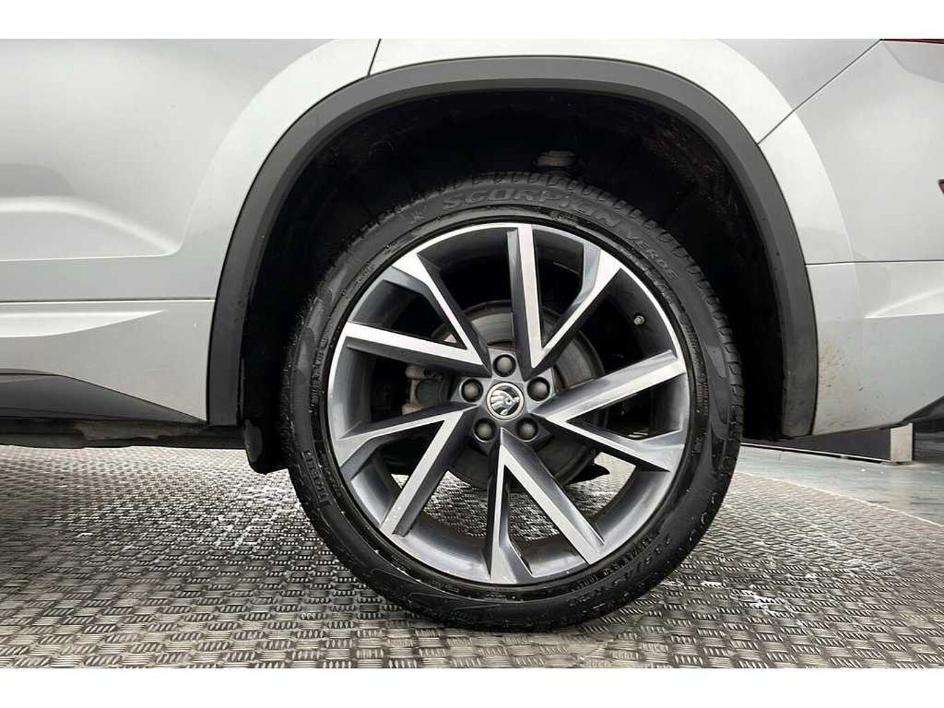 SKODA Kodiaq 1.5 TSI (150ps) Sportline (7 seats) ACT DSG