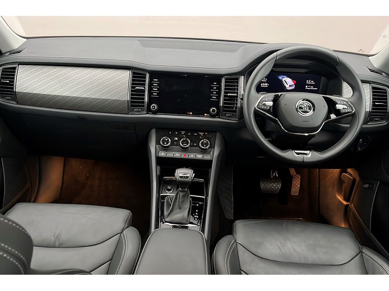 SKODA Kodiaq SE L Executive (7 seats) 1.5 TSI 150 PS DSG