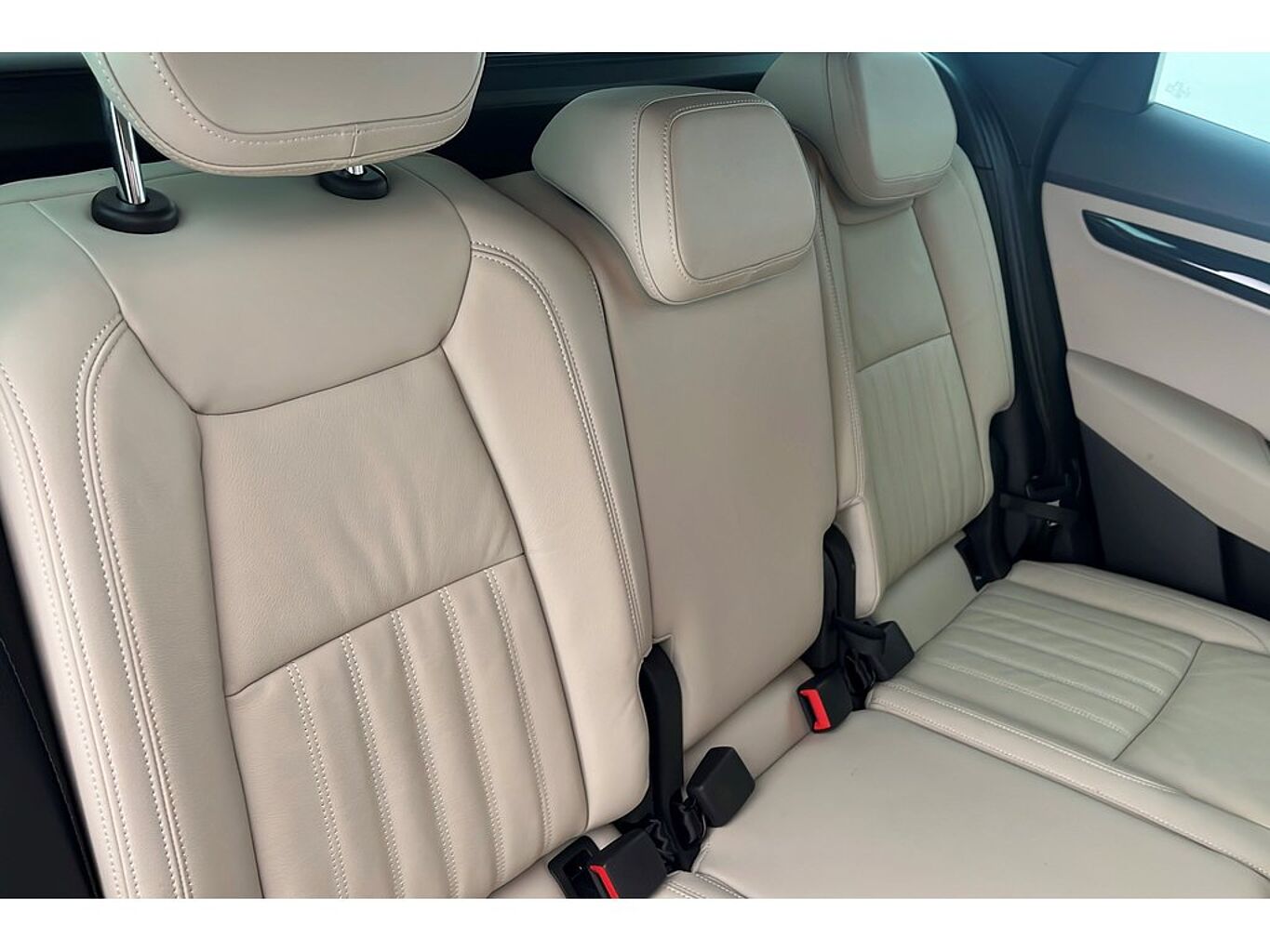 SKODA Karoq SE L 1.5 TSI 150 PS DSG