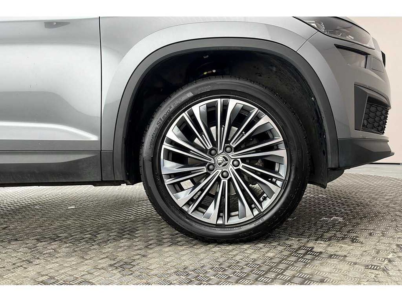 SKODA Kodiaq SE L Executive (7 seat) 1.5 TSI 150 PS DSG