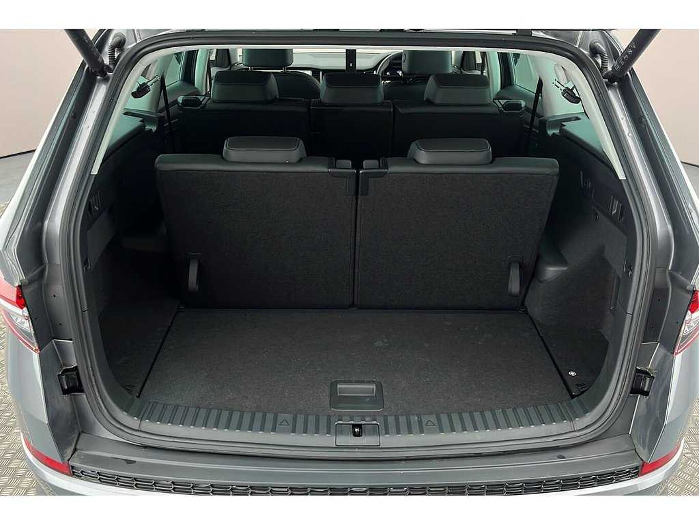 SKODA Kodiaq SE L Executive (7 seat) 1.5 TSI 150 PS DSG