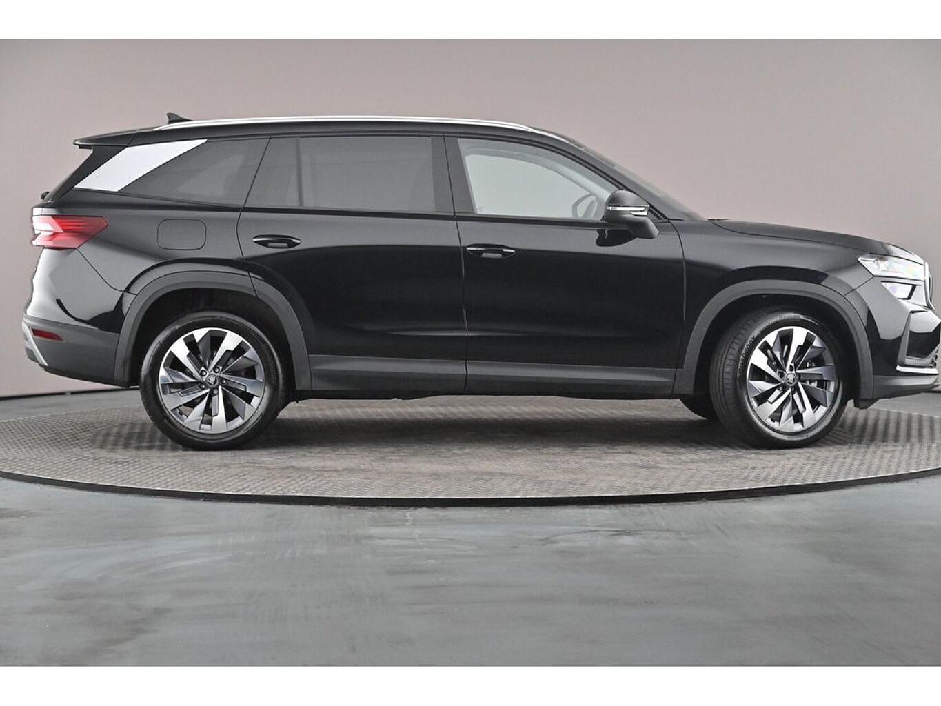 SKODA Kodiaq SE L (5 seats) 1.5 TSI iV 204 PS DSG