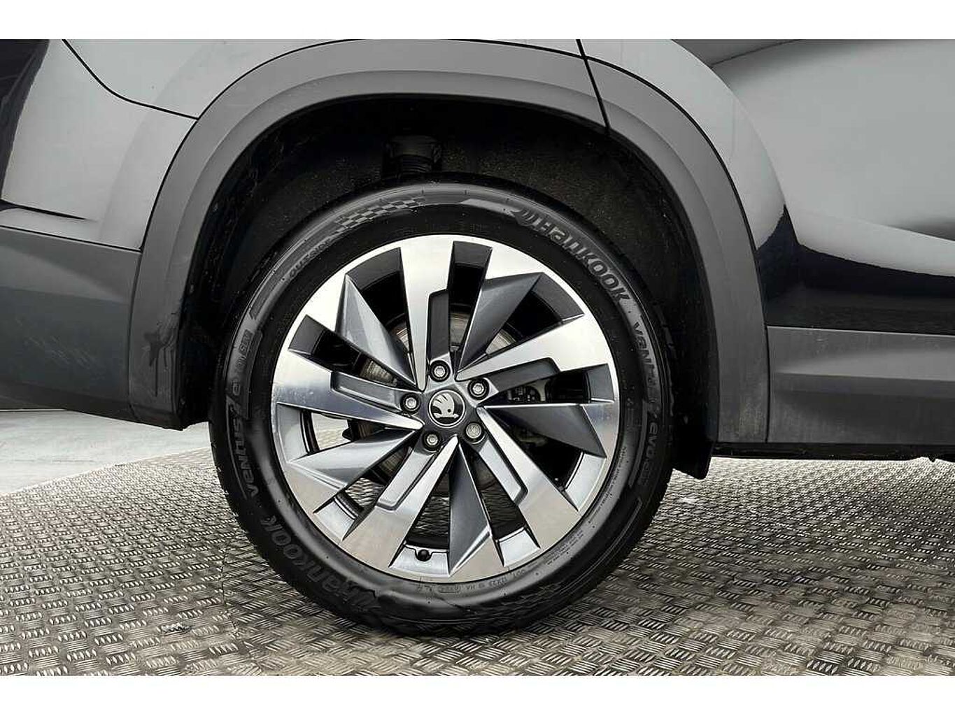 SKODA Kodiaq SE L (5 seats) 1.5 TSI iV 204 PS DSG