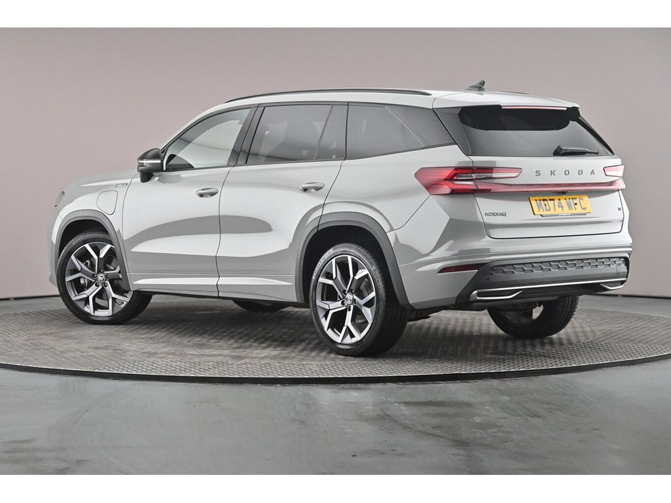 SKODA Kodiaq SportLine (5 seats) 1.5 TSI iV 204 PS DSG