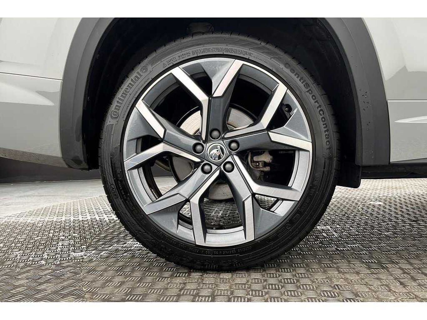 SKODA Kodiaq SportLine (5 seats) 1.5 TSI iV 204 PS DSG