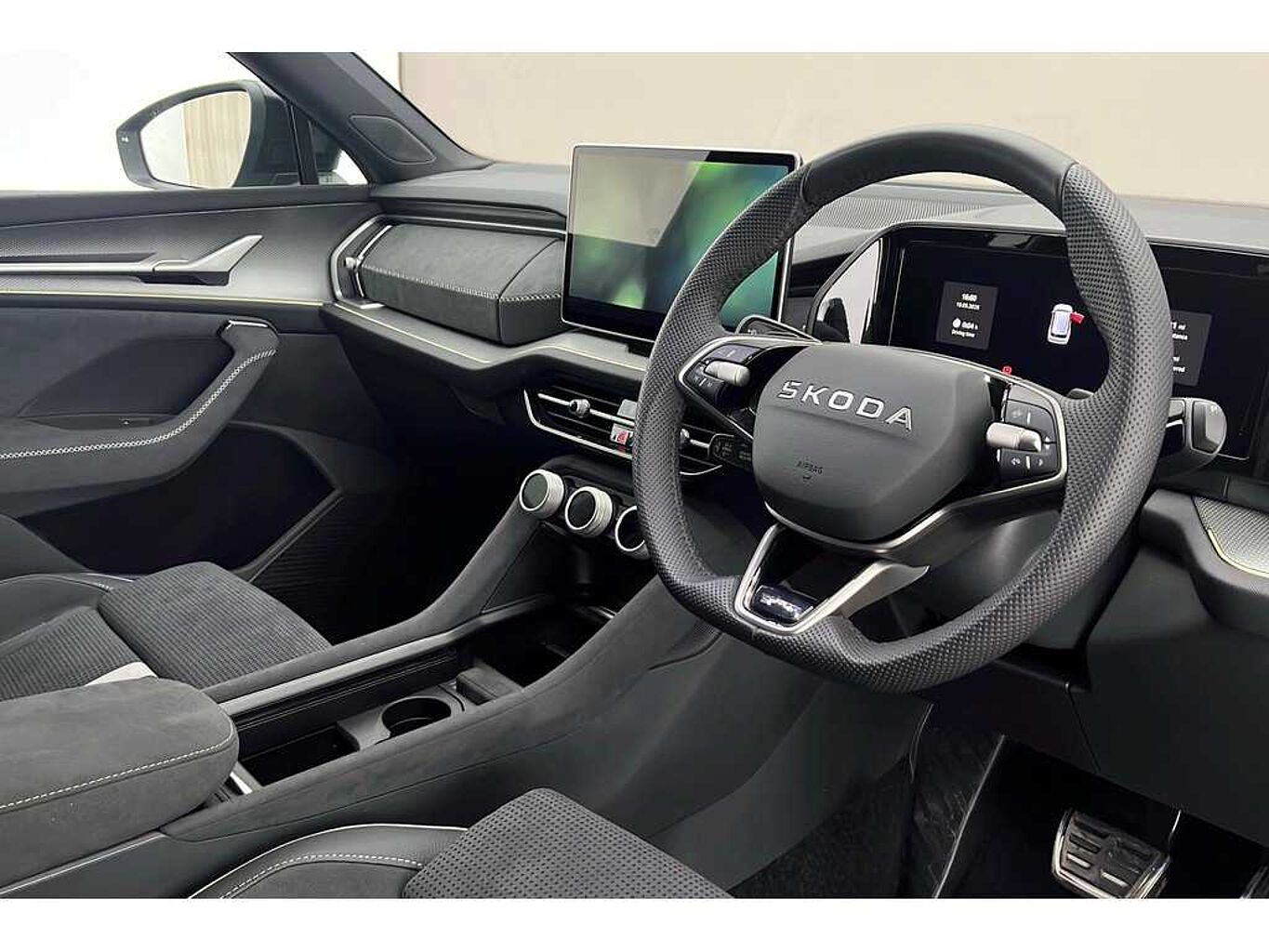SKODA Kodiaq SportLine (5 seats) 1.5 TSI iV 204 PS DSG