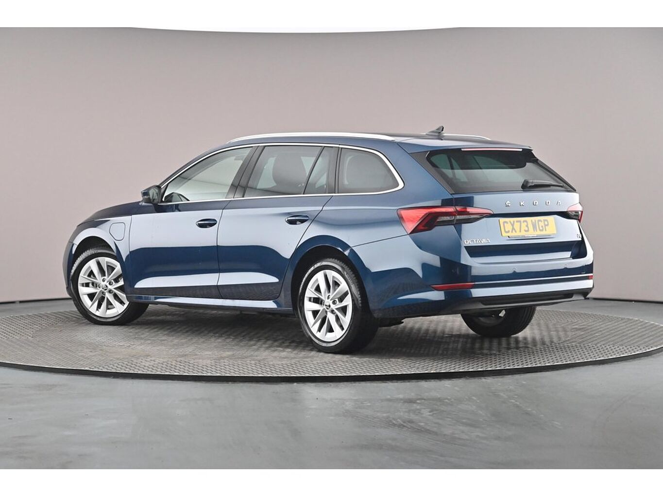 SKODA Octavia Estate SE L 1.4 TSI iV 204 PS DSG