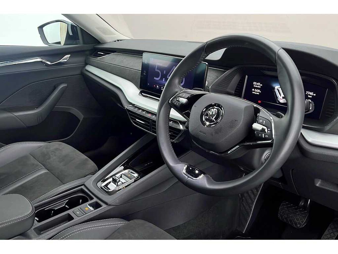 SKODA Octavia Estate SE L 1.4 TSI iV 204 PS DSG
